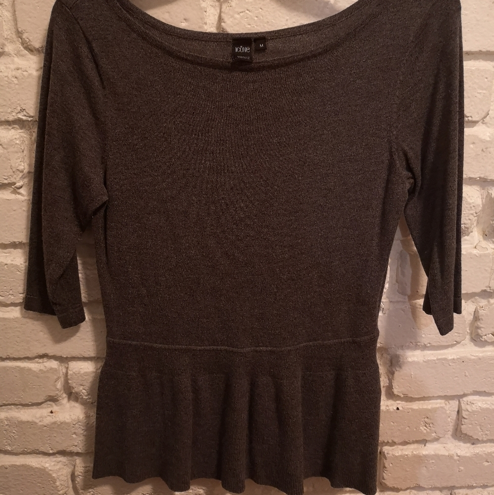Grey tricot peplum blouse